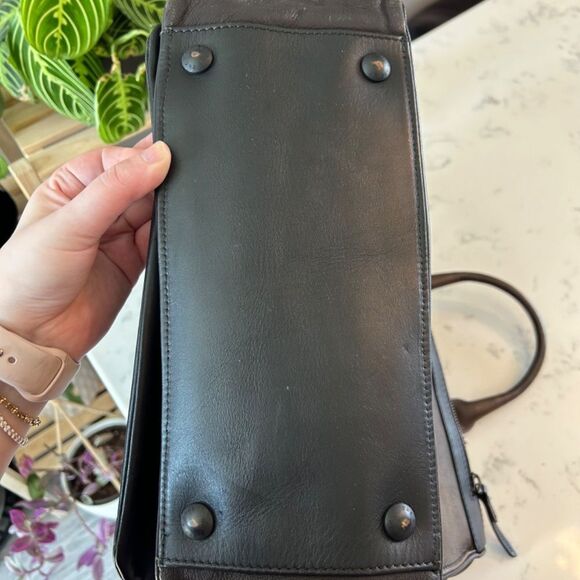 Rag & Bone Large Brown Pilot Bag - Picture 7 of 9